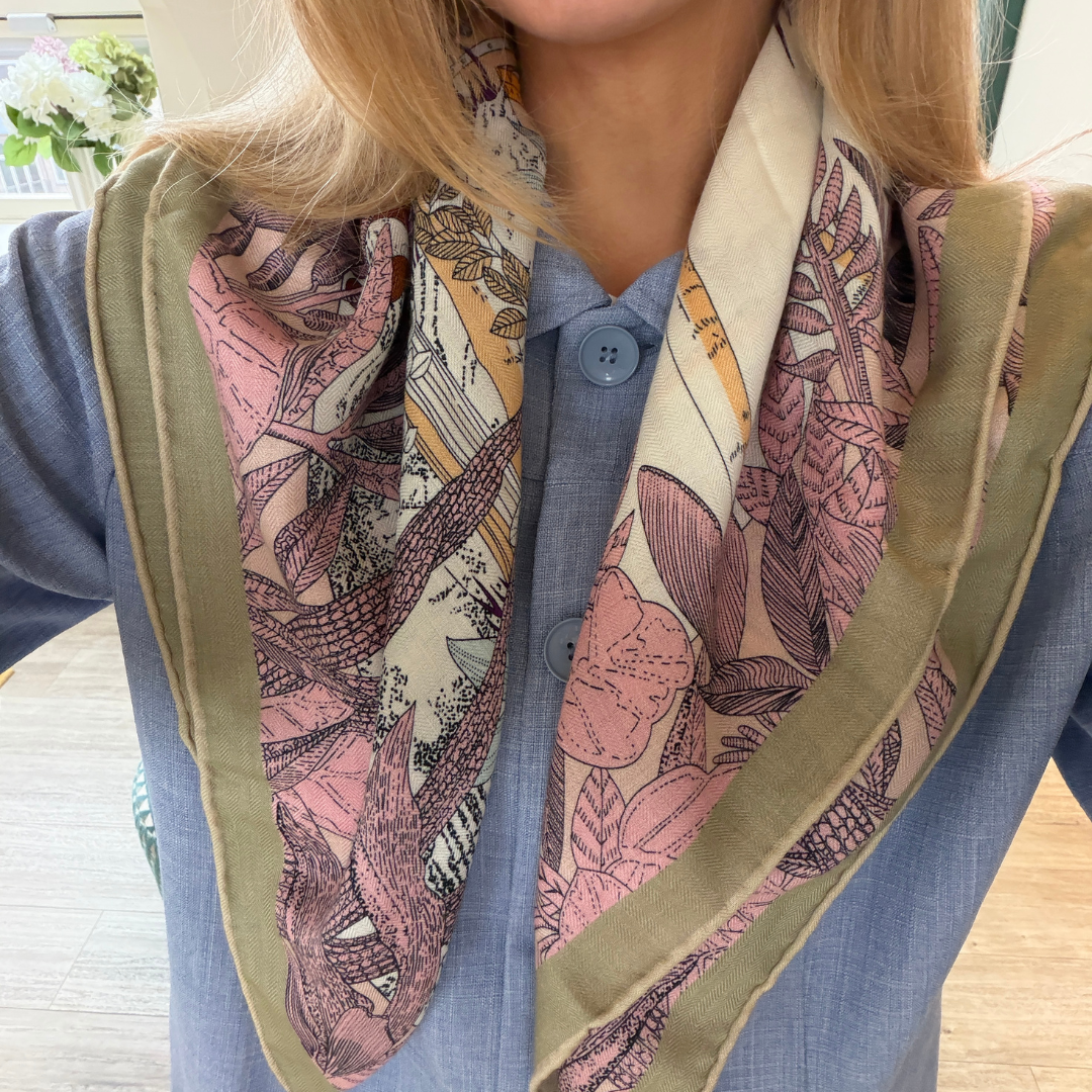 SilkWool Scarf – 70% Uld / 30% Mulberry Silke | Botanical Terrace