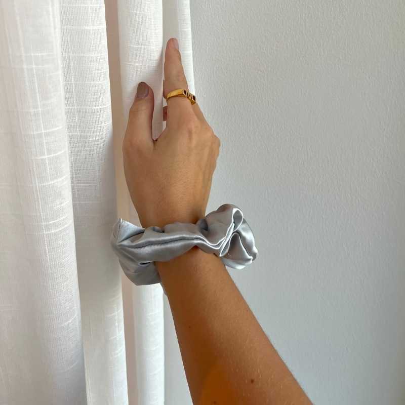 Silke Scrunchie Big | Silver