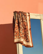 Silketørklæde | Orange Pattern | 68 CM