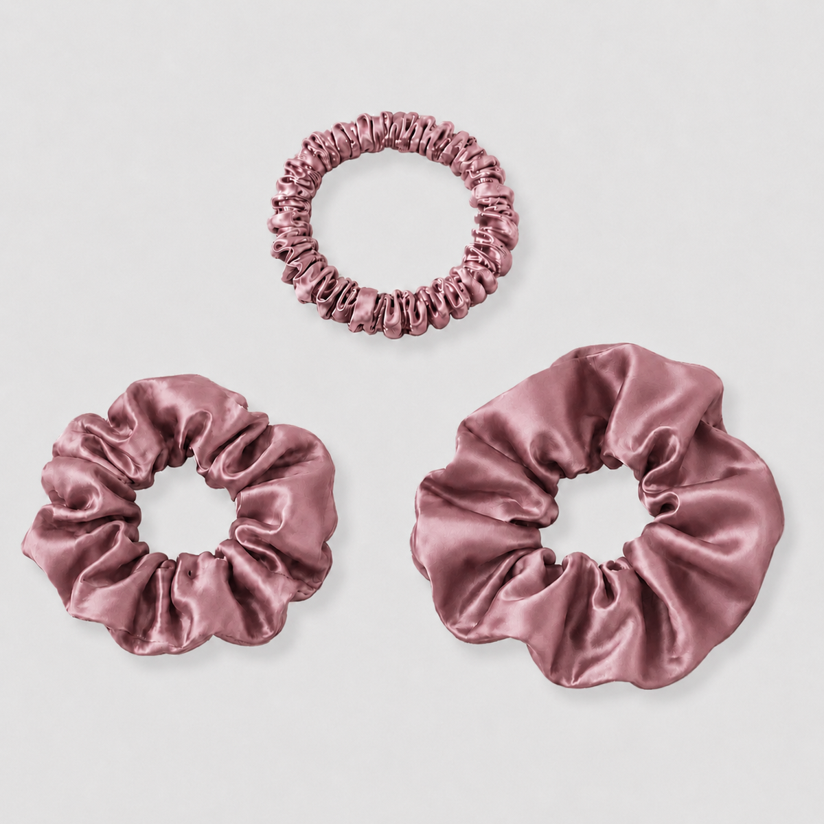 3-pak Silke Scrunchies | Tre størrelser – valgfri farver