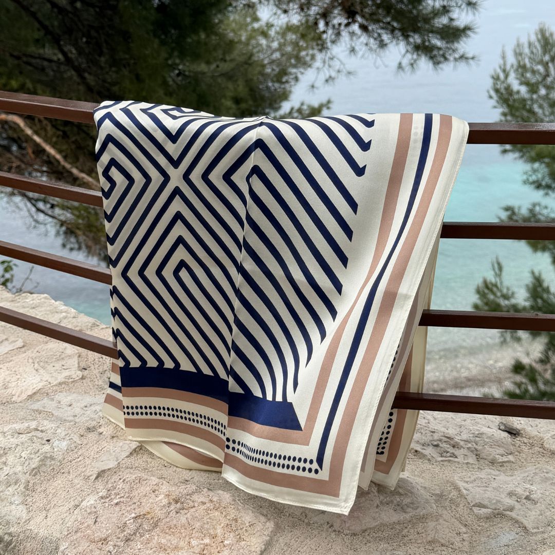 Silketørklæde | Blue Stripes | 90 cm