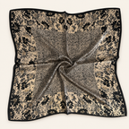 Silketørklæde | Black Flower Mix | 68 CM