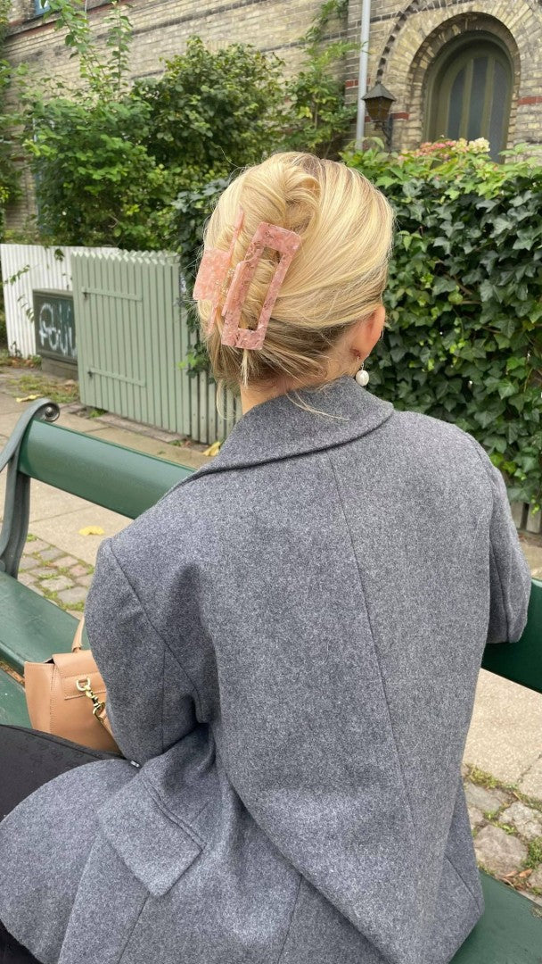 NAOMI HÅRKLEMME - BABY PINK (10 cm)